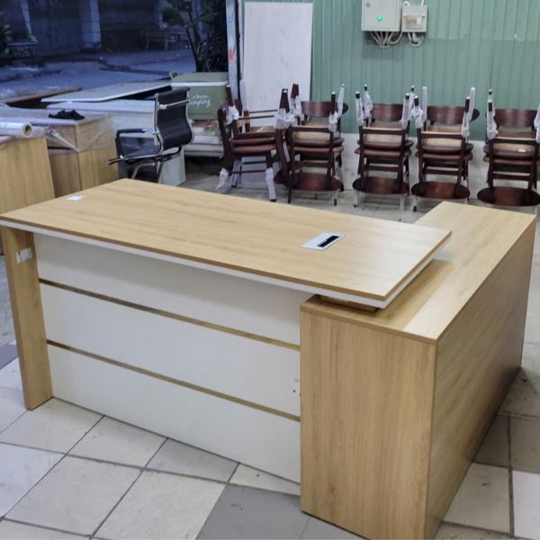 Bàn Giám đốc chữ L gỗ MDF màu sắc trẻ trung - Ảnh 2